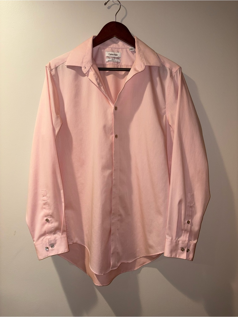 Calvin Klein Pink Herringbone Slim Fit Dress Shirt 15.5 / 32-33